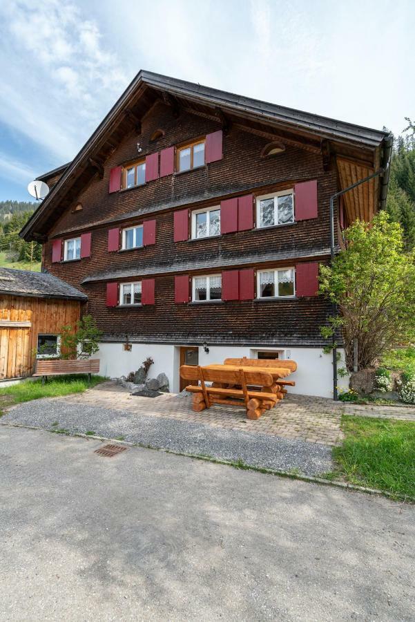 Bergwelt-M - Scheunencamping Schröcken Extérieur photo